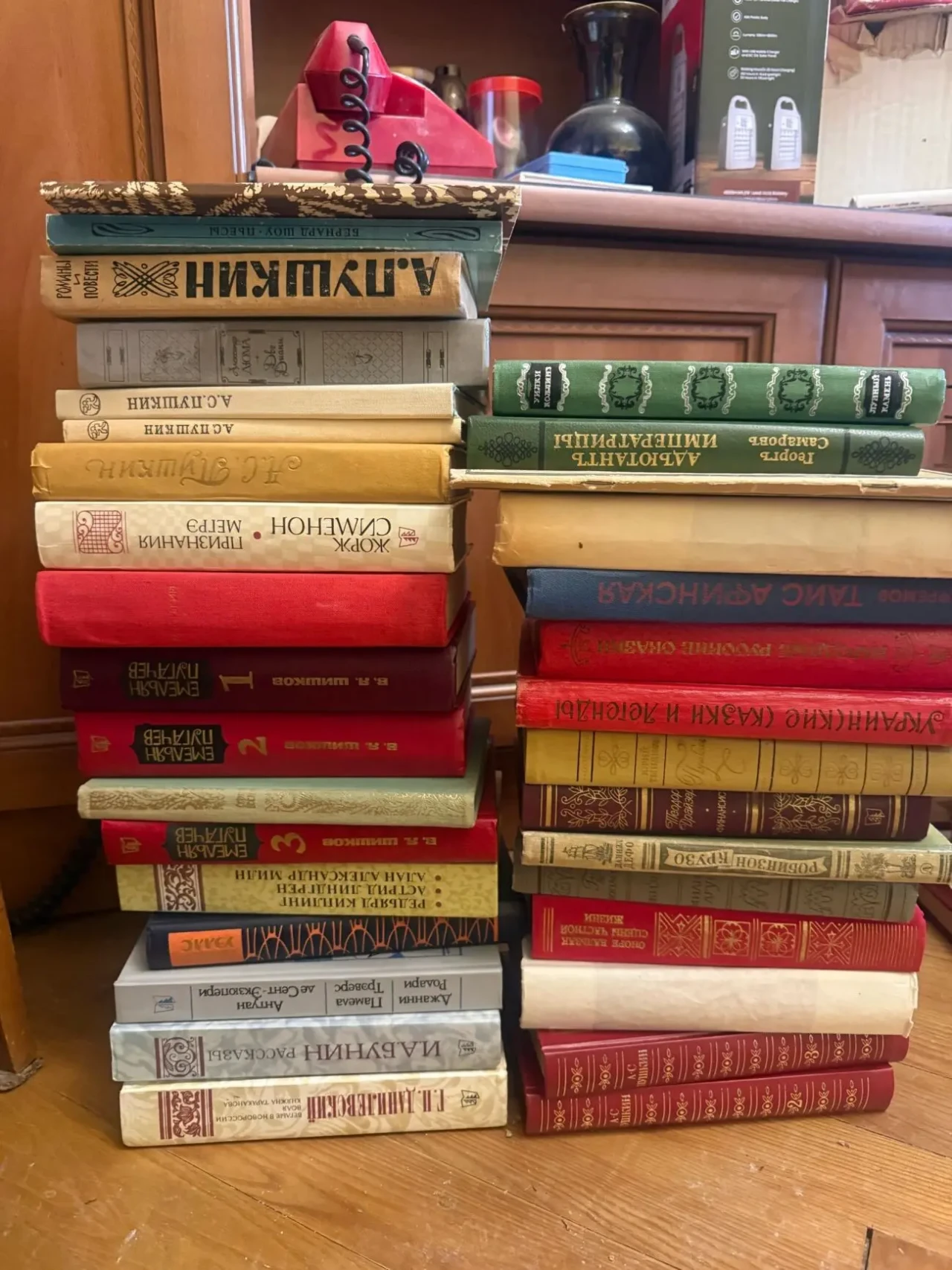 Купуємо макулатуру, книги