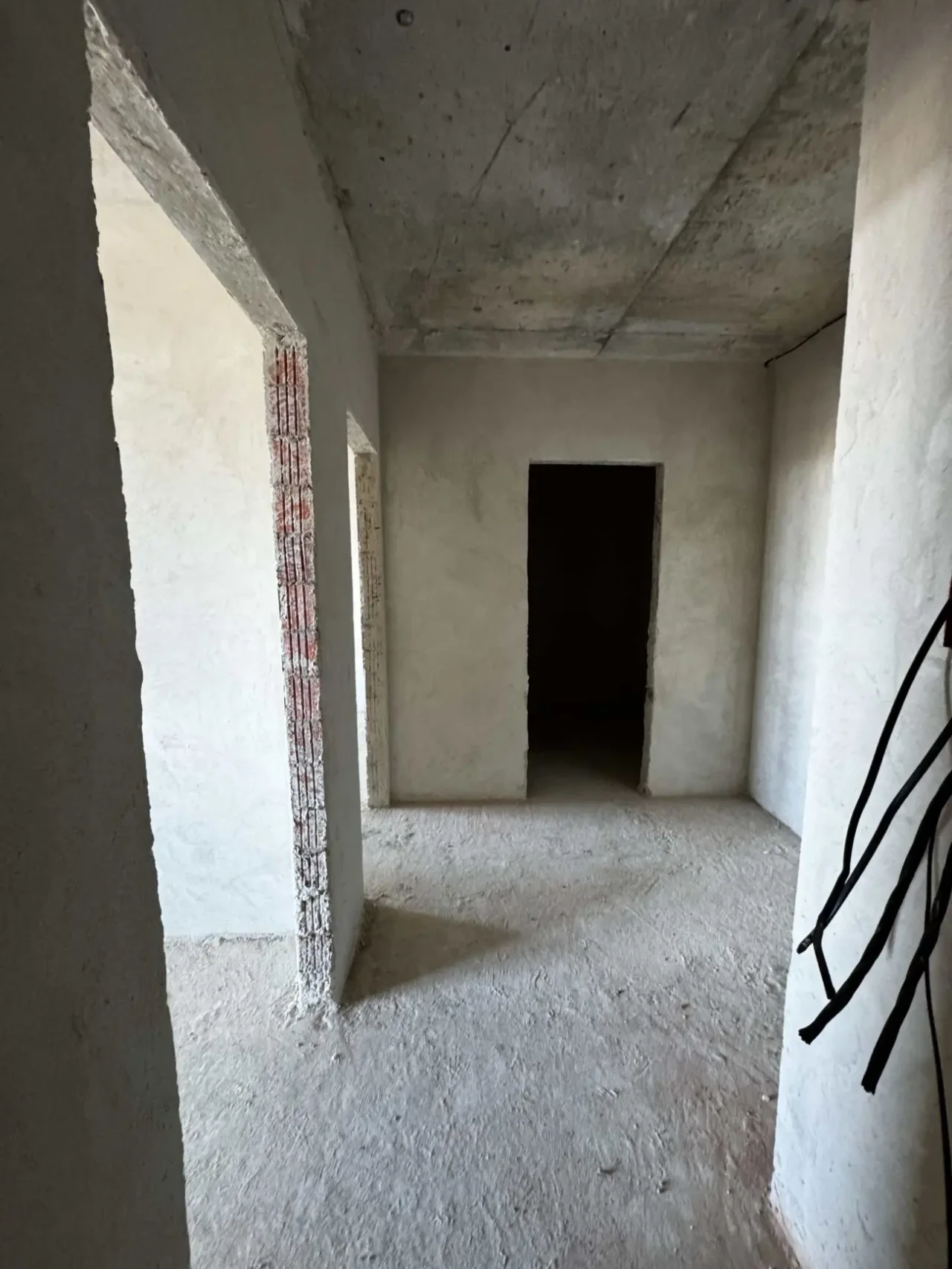 Продається 1-но кім. квартира в новобудові на Сихові 8