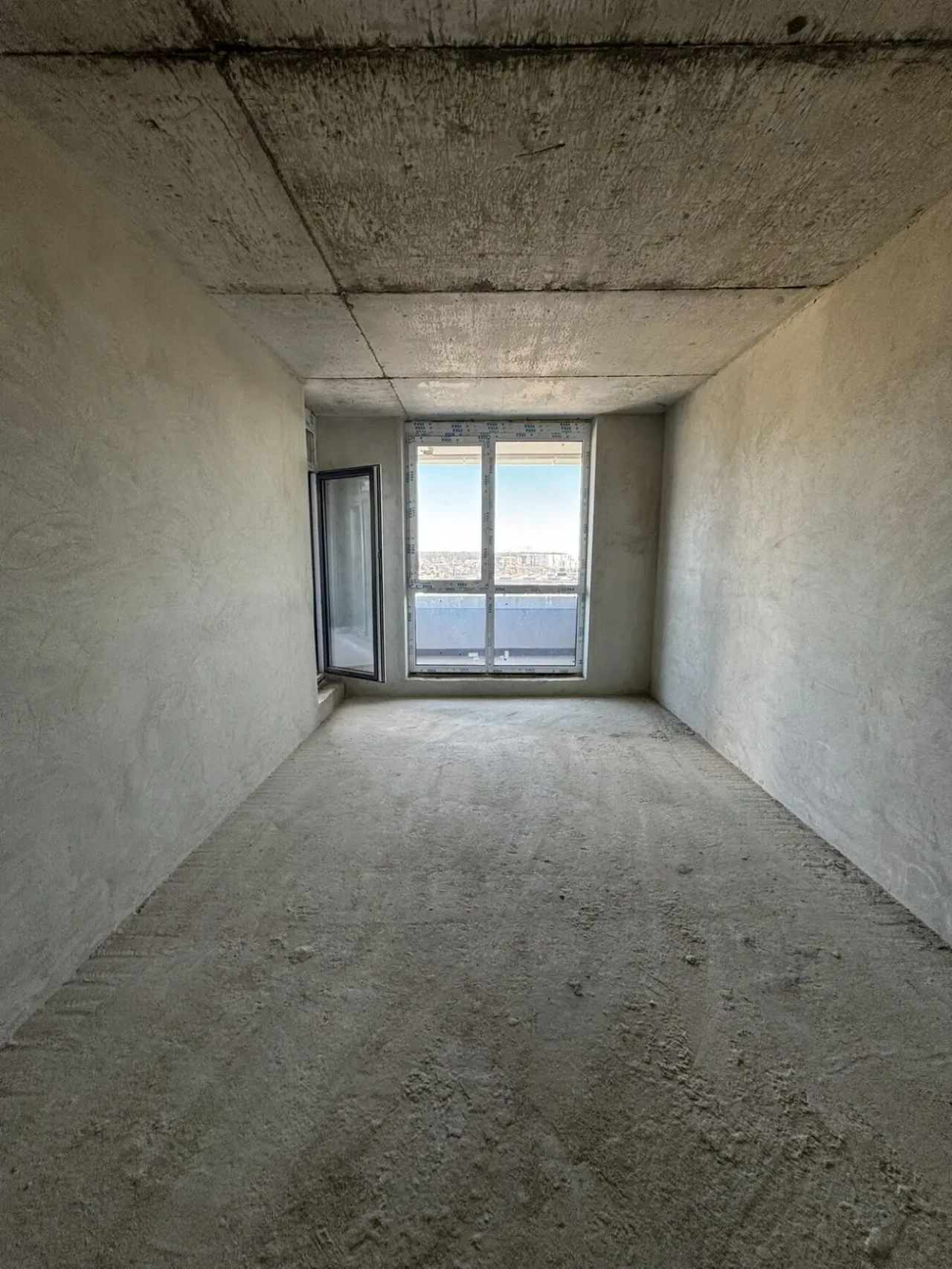 Продається 1-но кім. квартира в новобудові на Сихові 4