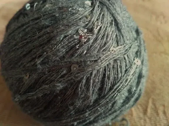 Набор для творчества поделок серый цвет с серебристыми пайетками 4