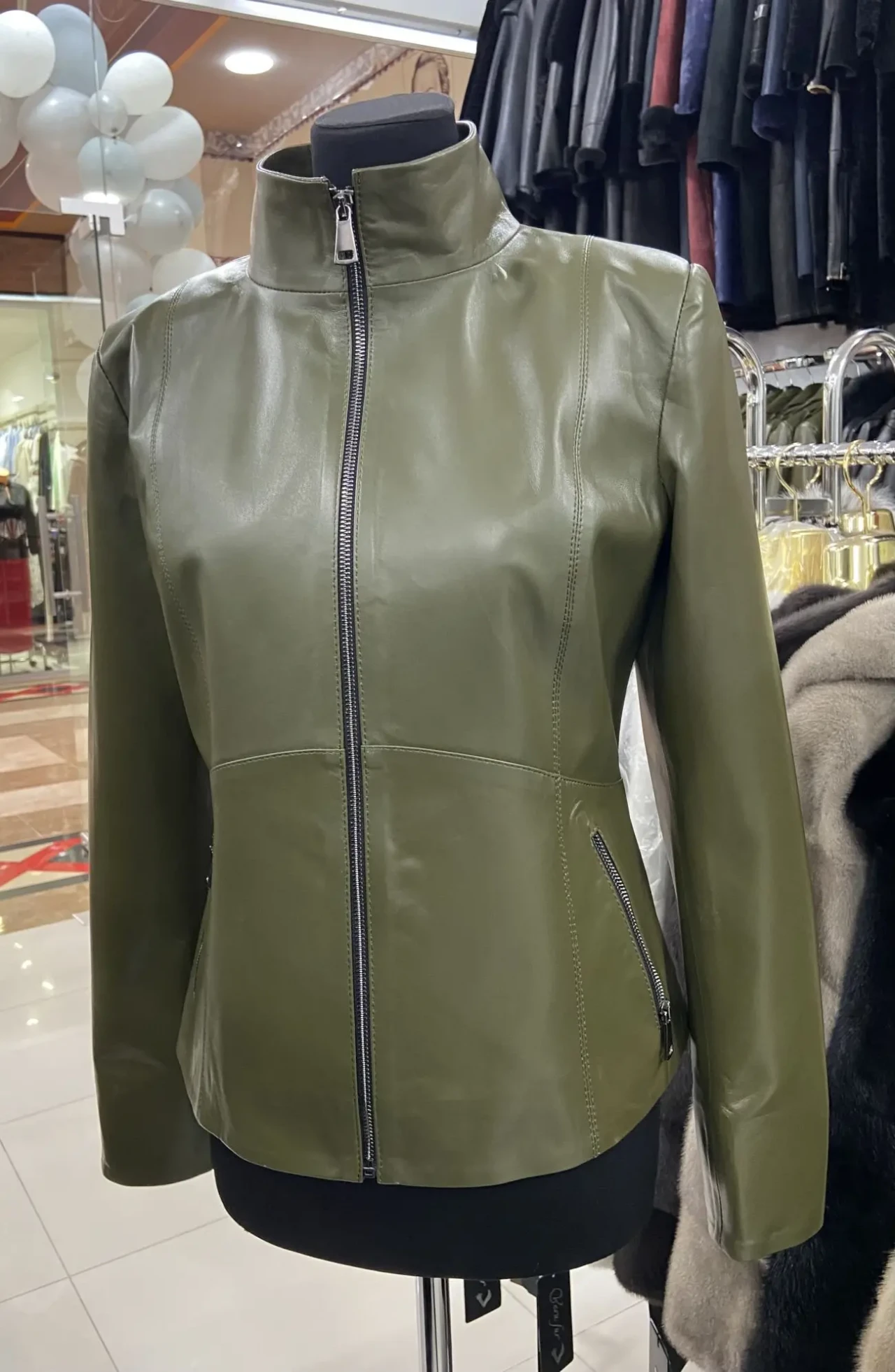 Куртка шкіряна жіноча оливкова,хакі,комір стійка,приталена 3