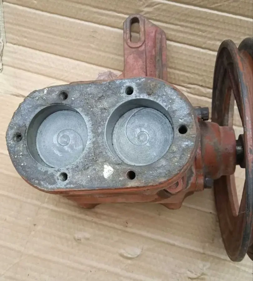 Повітряний компресор ЗИЛ ЗіЛ 157 2