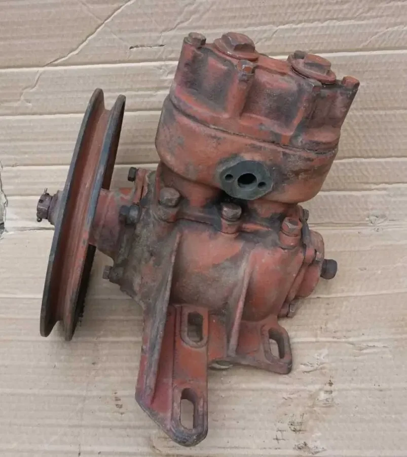 Повітряний компресор ЗИЛ ЗіЛ 157