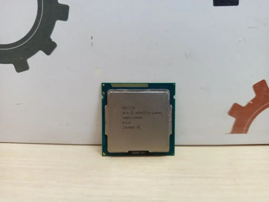 Процесор Intel Xeon E3-1245 v2