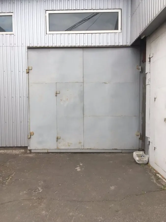 Здається в оренду приміщення Кривий Ріг р-н Автовокзалу під СТО,склад 6