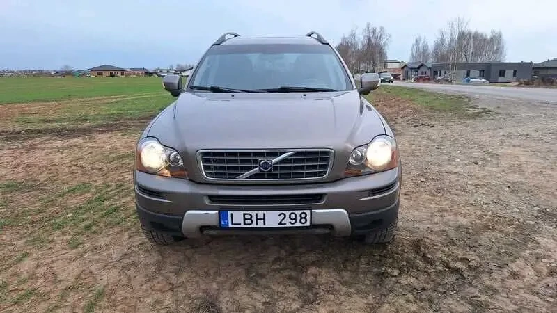 Продам Volvo XC90 4