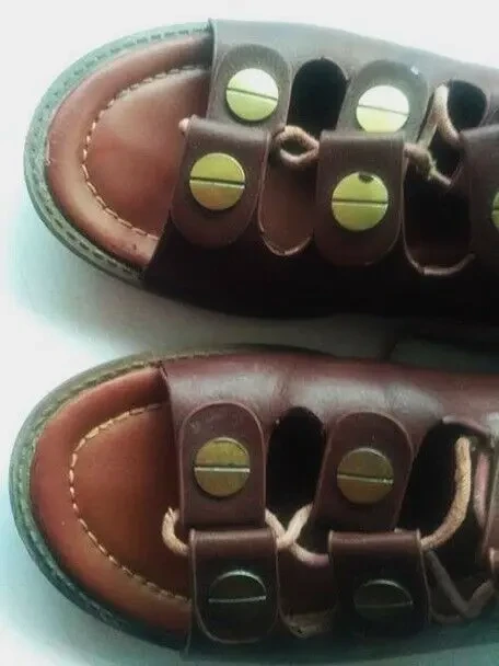 Босоножки сандалии Lorbacsa на шнуровке с декоративными заклепками р40 7