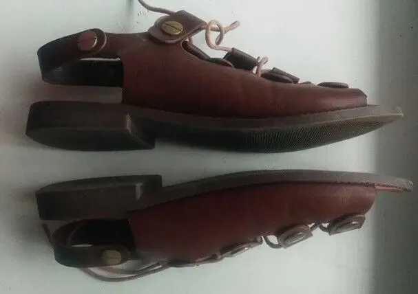 Босоножки сандалии Lorbacsa на шнуровке с декоративными заклепками р40 5