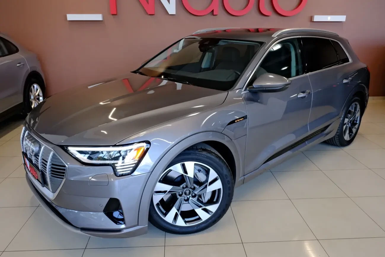 Audi e-tron 2