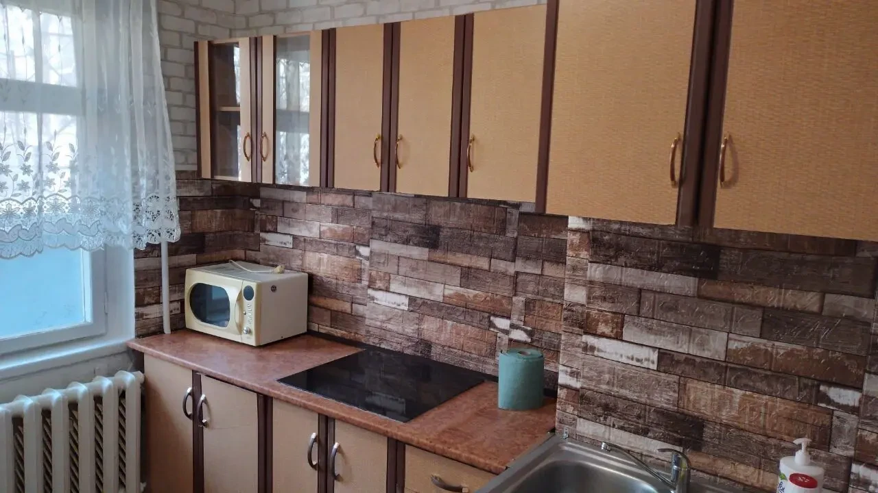 Сдам приличную 2-х комнатную квартиру на Таирова улица Глушко 3