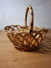 Плетений кошик