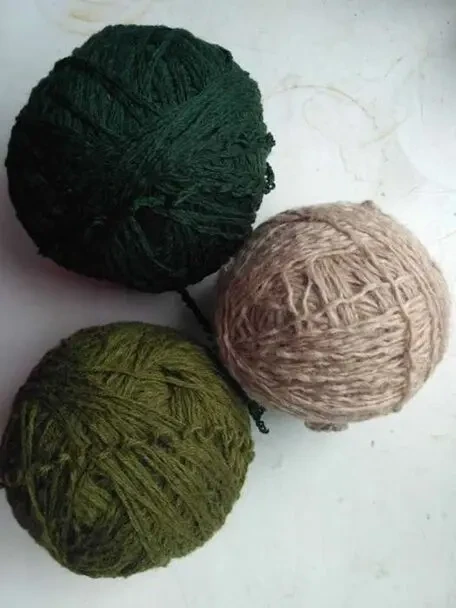 Для детских теплых вещей нитки 3 цвета пряжа 9