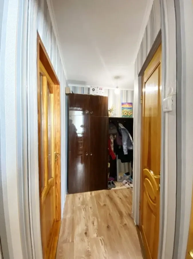 Продаю хорошу 2к.квартиру в Лісках (2КП) 7