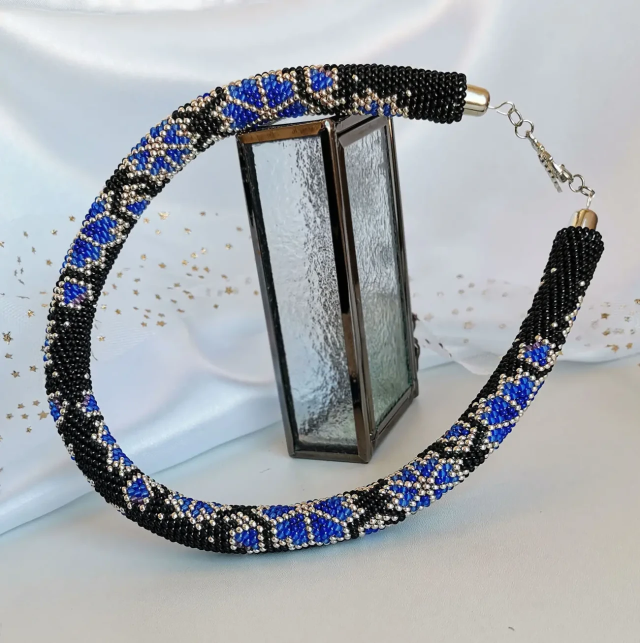 Прикраса із бісеру кольє-джгут Сапфірове полум'я 8