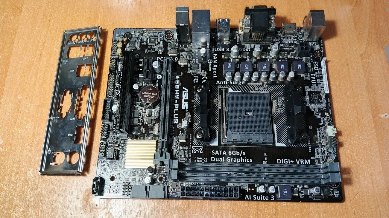 Материнська плата Asus A68HM-PLUS (sFM2/FM2+, AMD A68H)(читать текст)