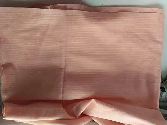 Текстиль ткань новая абрикосовый цвет хлопок с выделкой длина 3,90 м