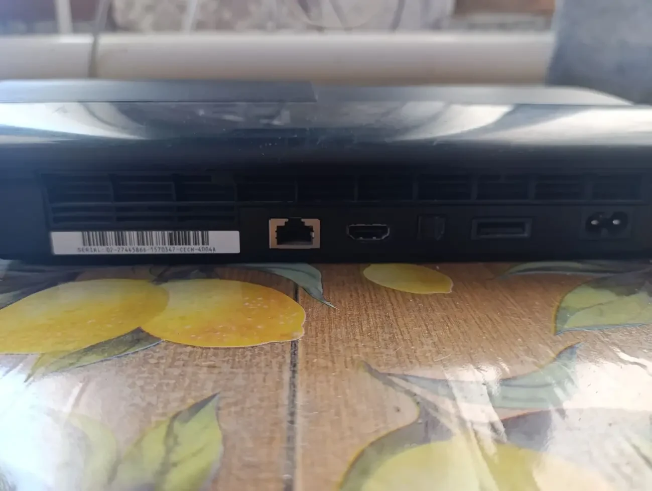 Playstation 3 super slim 500 2