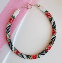 Прикраса із бісеру кольє-джгут Берегиня