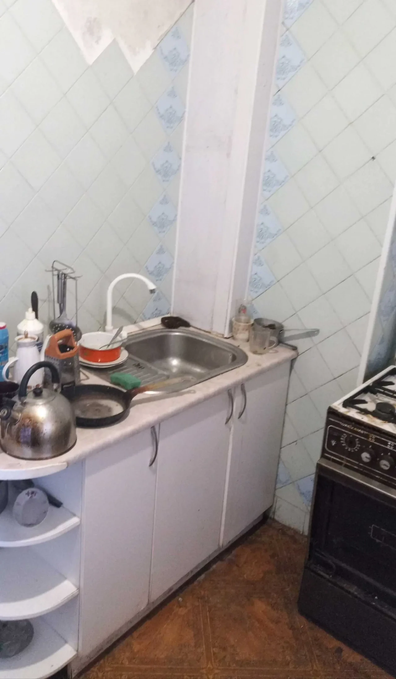 Двух комнатная квартира на просп.Почтовом Освобождение 4