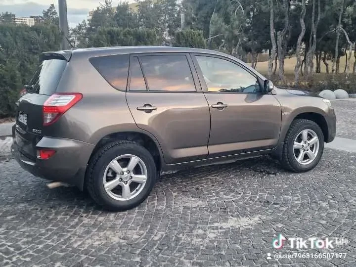 Продам Toyota Rav4 2.2 дизель у відмінному стані 5
