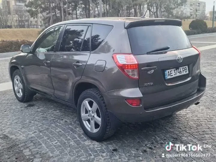 Продам Toyota Rav4 2.2 дизель у відмінному стані 7