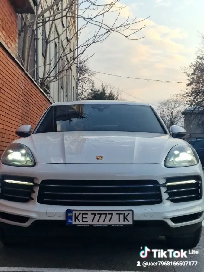 Продам Porsche Cayenne S 2.9 Turbo