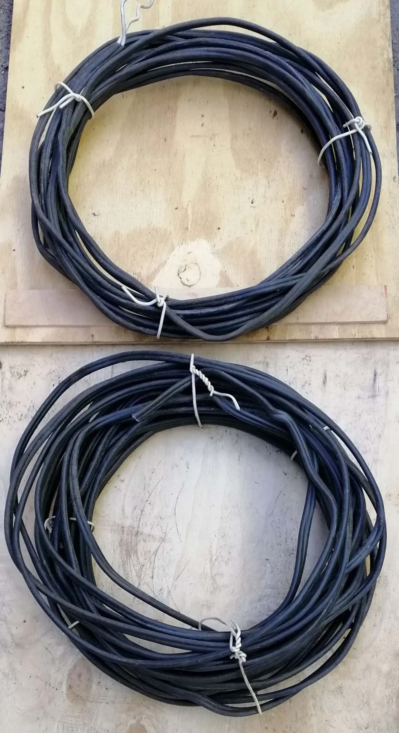 Алюмінієвий двожильний кабель переріз 8.5мм2