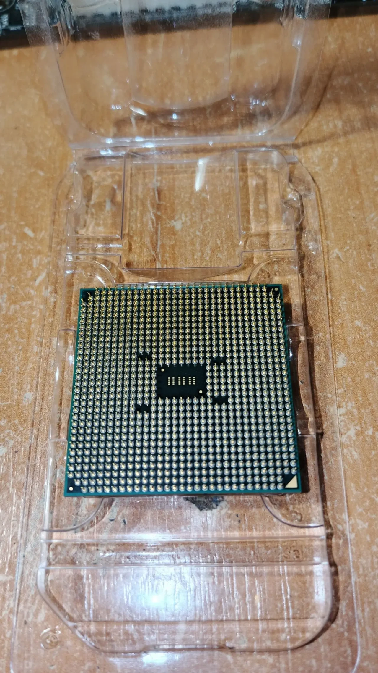 Процессор AMD LIano A8-3850 2.9GHz sFM1 2