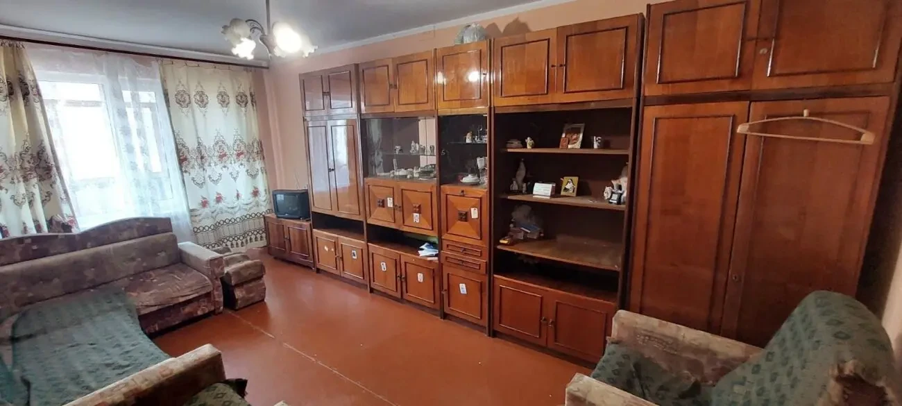 Оренда 2 кім кВ по вул. Тролейбусна 6