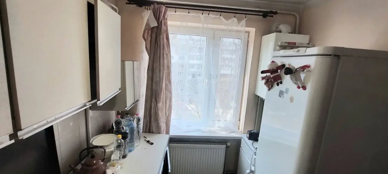 Оренда 2 кім кВ по вул. Тролейбусна 2