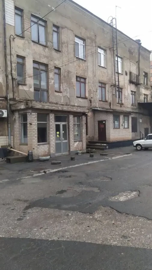 Пропонуємо в оренду складські приміщення