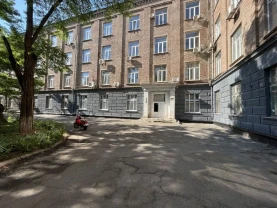 Пропонуємо в оренду офісні приміщення