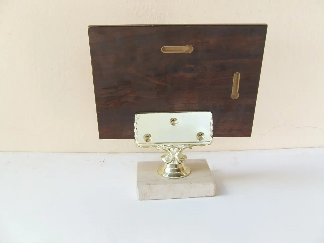 Памятний знак вогнеборцю роз.23х20  см. 2016 рік на мармуровій підста 5