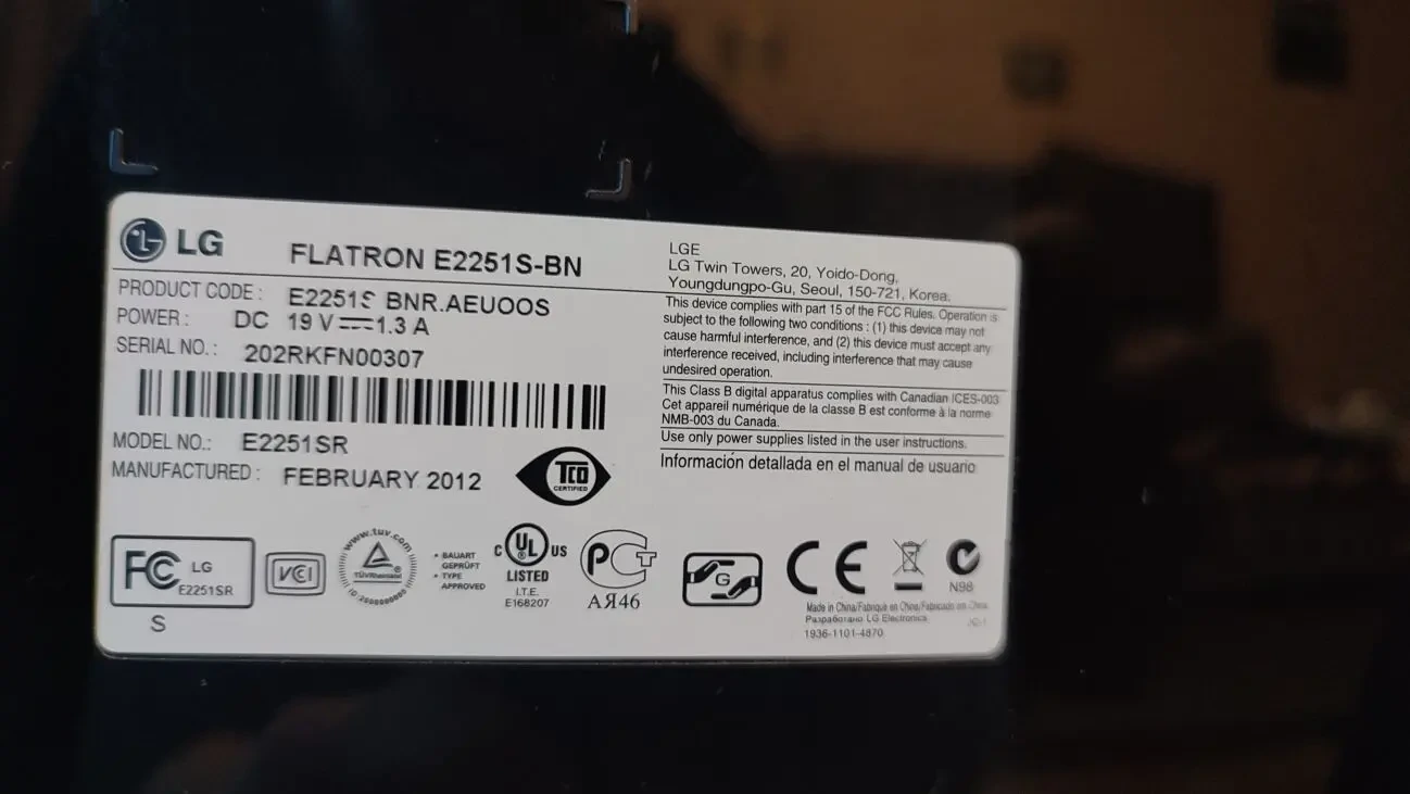 Продам монітор LG 22 дюйма.,гарний стан. 7