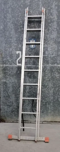 Універсальна двосекційна драбина KRAUSE Dubilo 2x9 сх.