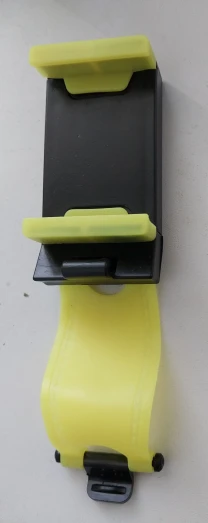 Тримач для смартфону на кермо Держатель для смартфона на руль