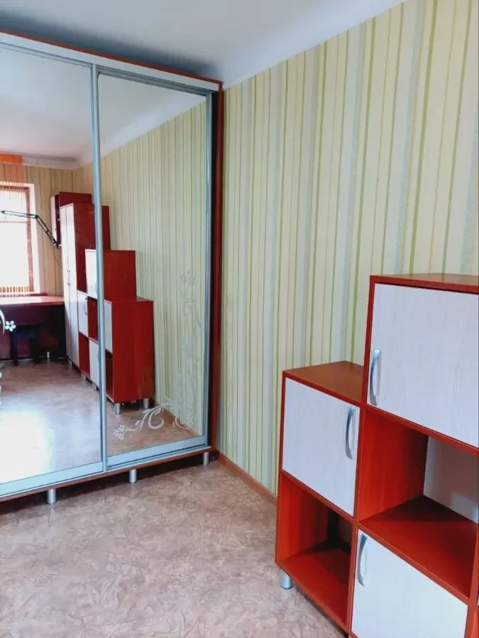 Продам 2 кімнатну квартиру С. Ковалевської/пр. Слобожанський/Калинова 2