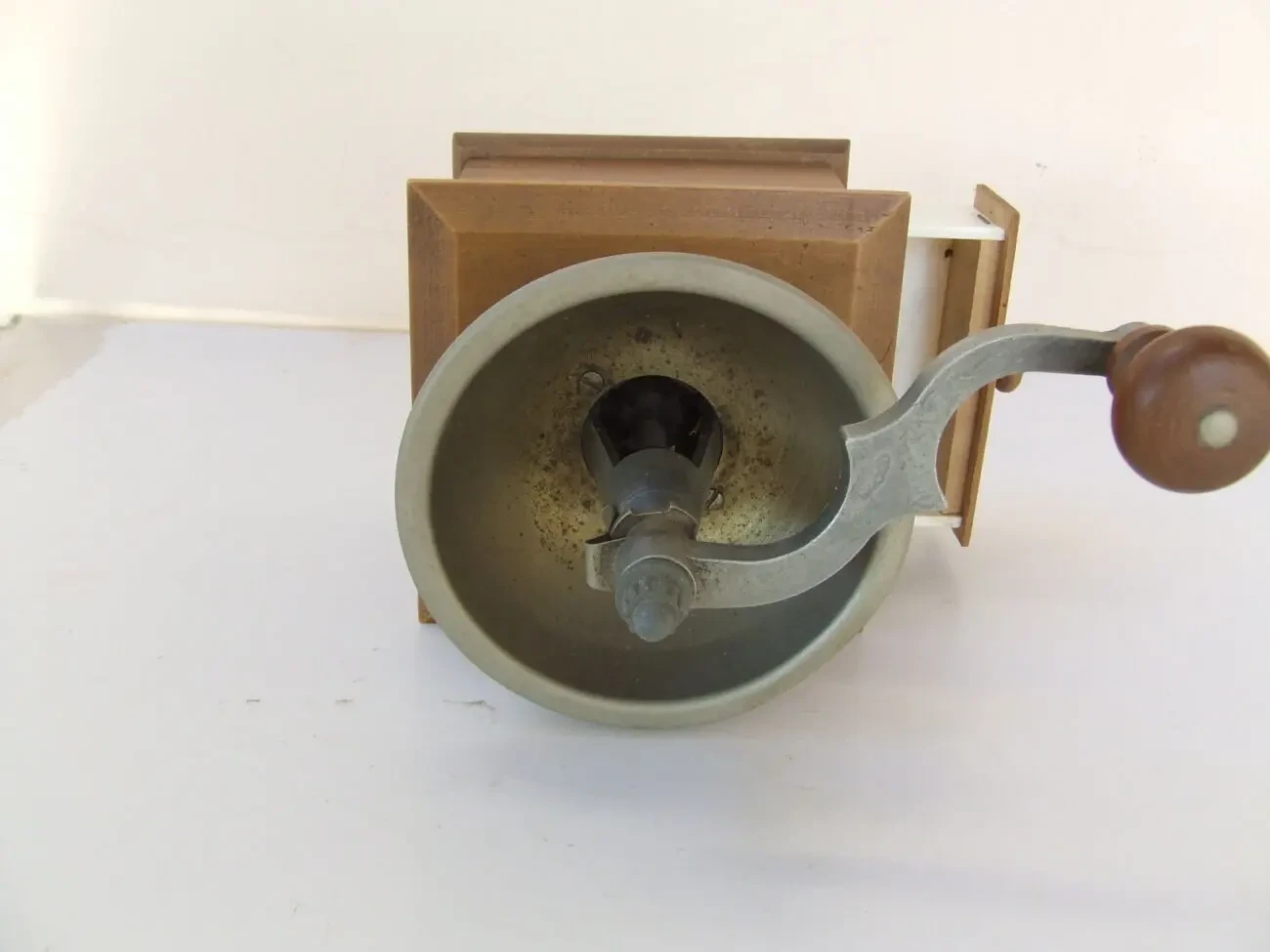 Кофемолка ручна для кофе або спеції 8