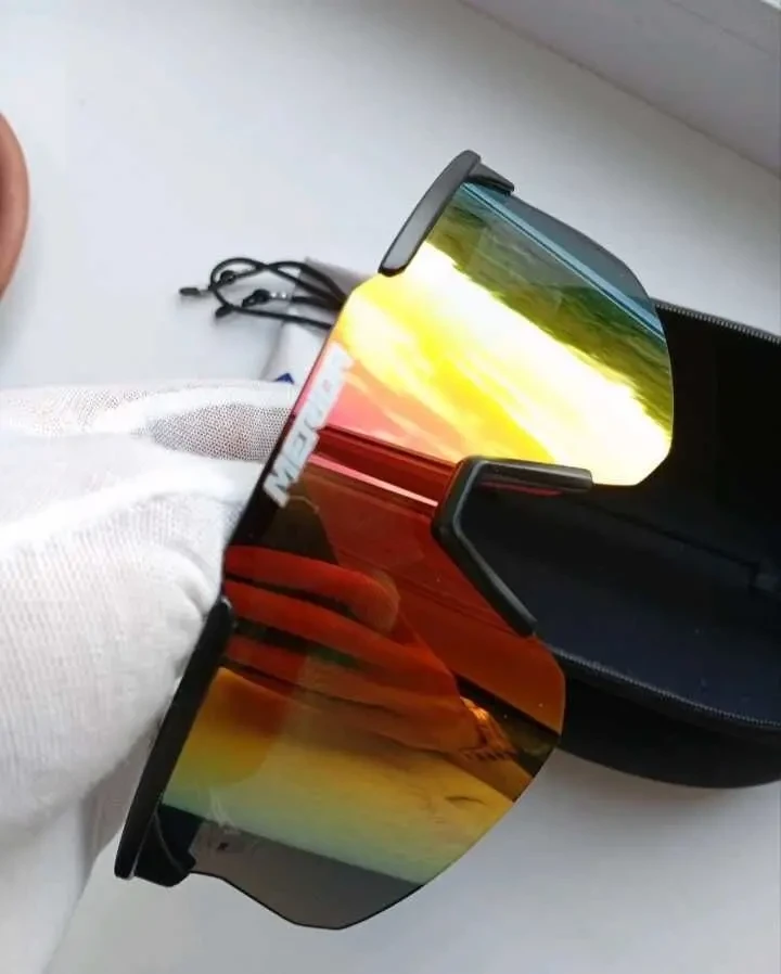 ОЧКИ спортивные солнцезащитные Merida + футляр и салфетка 4