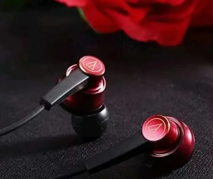 Audio-Technica ATH CKR7LTD вакуумные наушники с кристально чистым