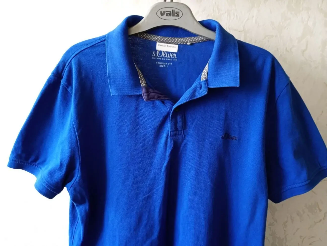 Мужская синяя футболка-поло S.oliver - 3 Dvd диска с фильмами.