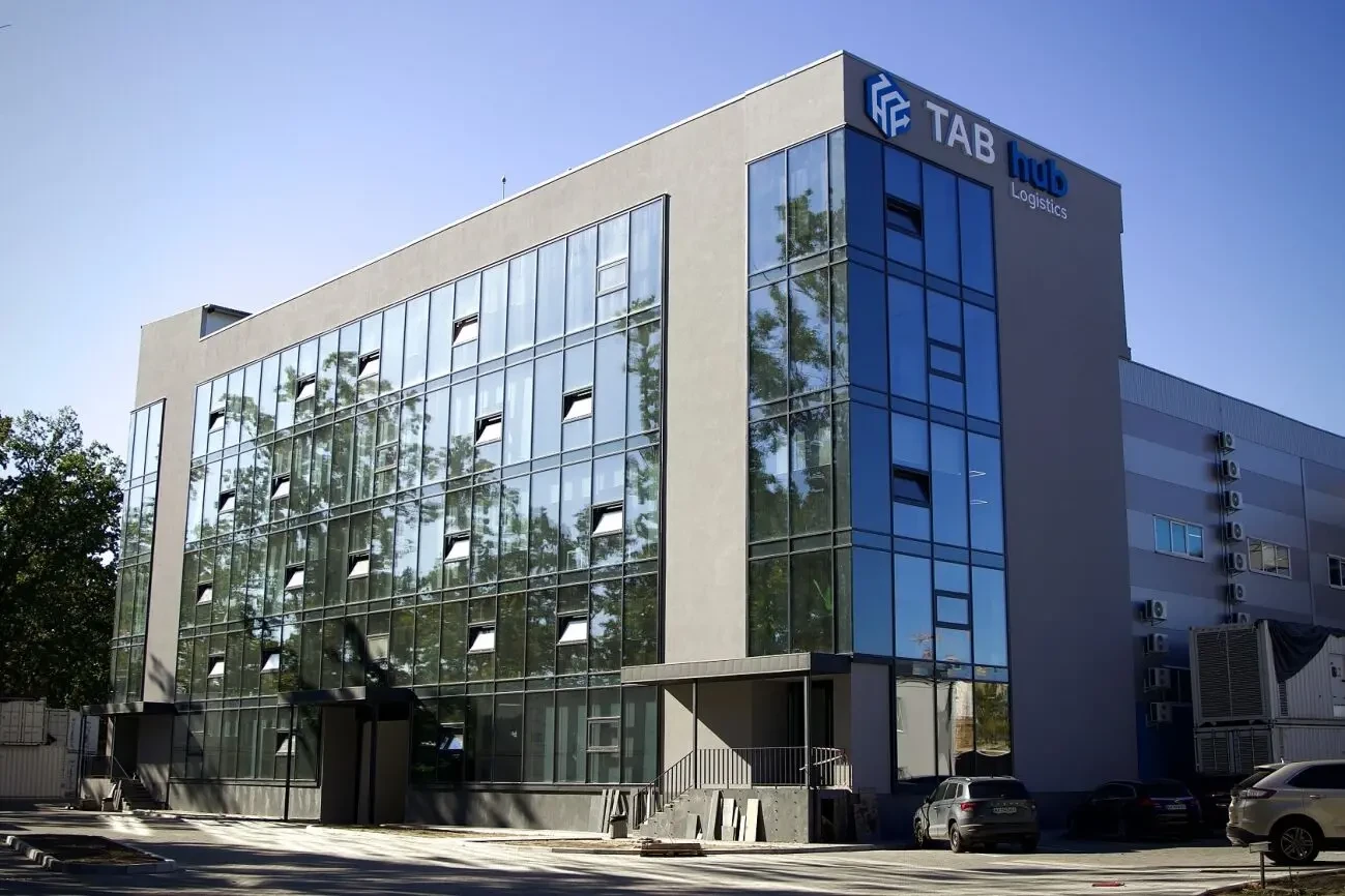 О Р Е Н Д А офіс 17 кв. м.  Велика Кільцева 4а/АШАН 7