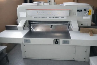 Polar 90 el - гільйотина 90 см та новий комп'ютер