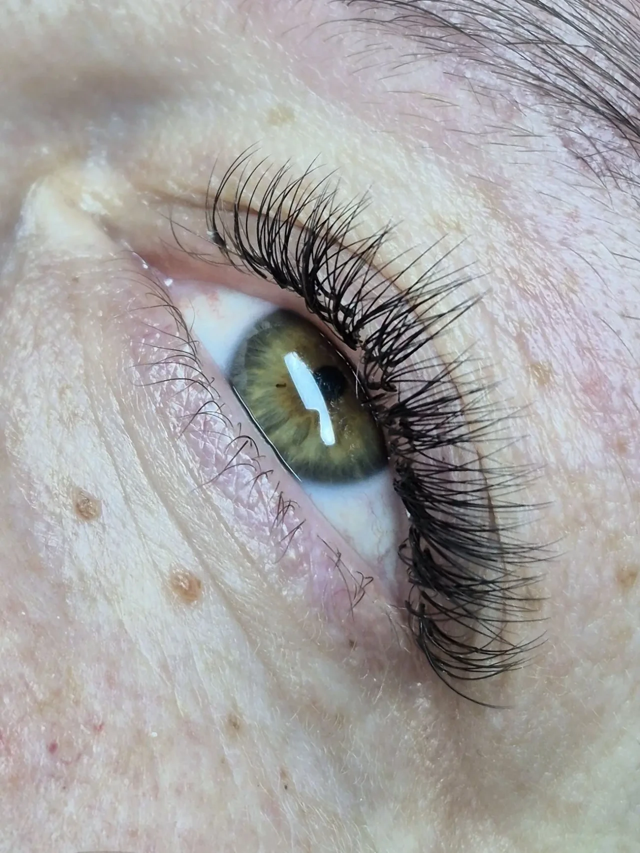 Нарощування вій/Правий берег/метро Святошино 2