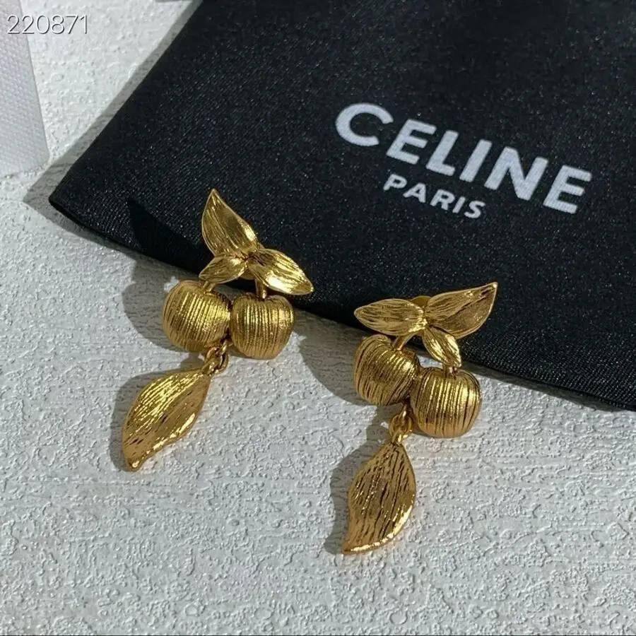 Сережки Celine