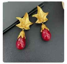 Кліпси Yves Saint Laurent Ysl