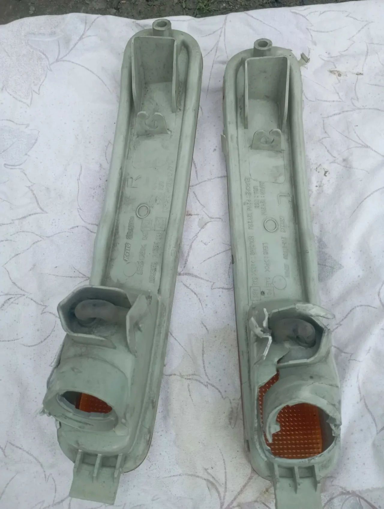 Поворотники Mazda 323 BA sedan 2