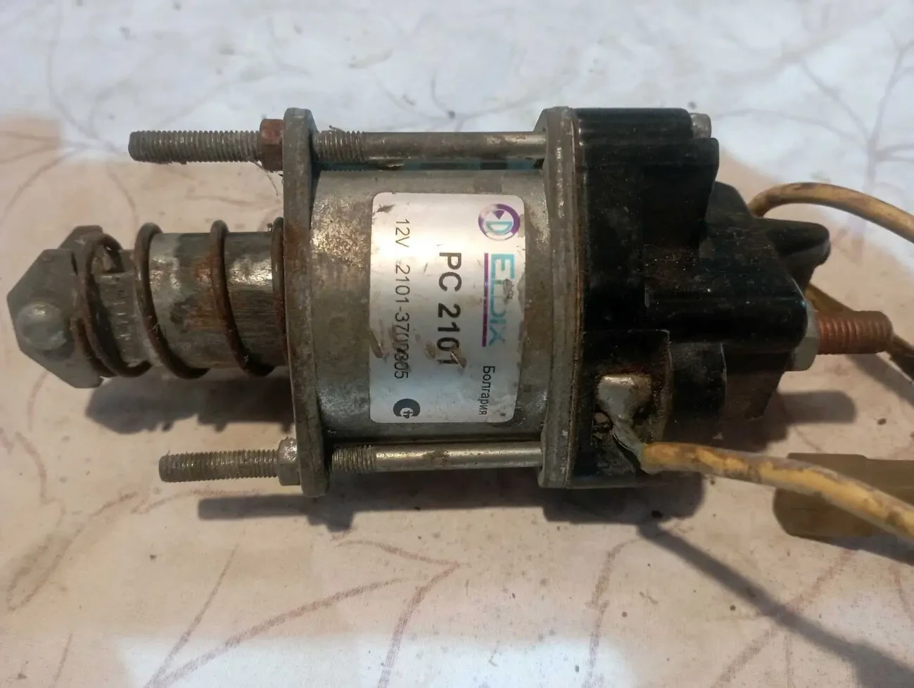 Втягивающее реле Ваз 01-07