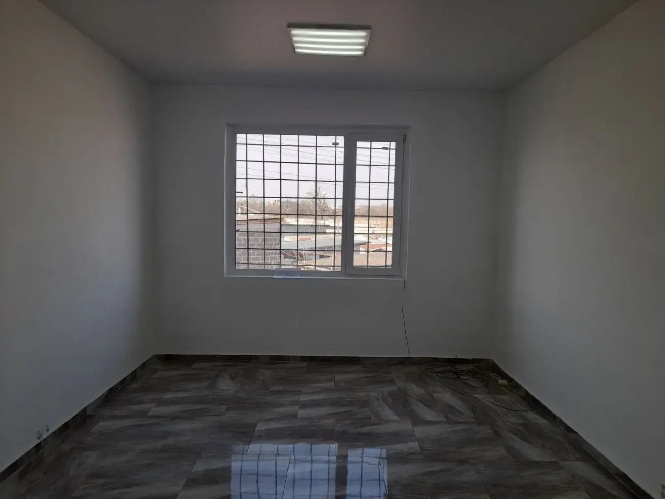 О Р Е Н Д А офіс 22 кв. м. на території БЦ Масштаб Вишневе Київська 4 4