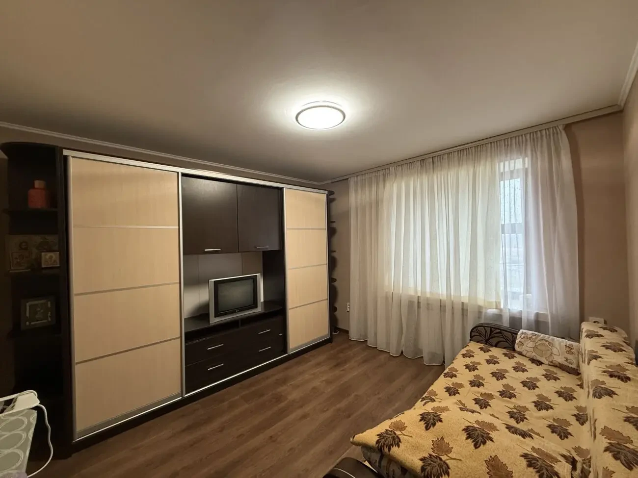 Продам 1 кім. квартиру м. Яготин 25 м2 3